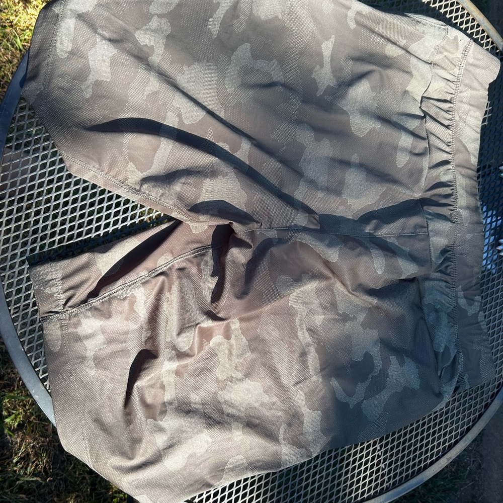 Kenneth Cole camouflage shorts - Picture 2 of 5